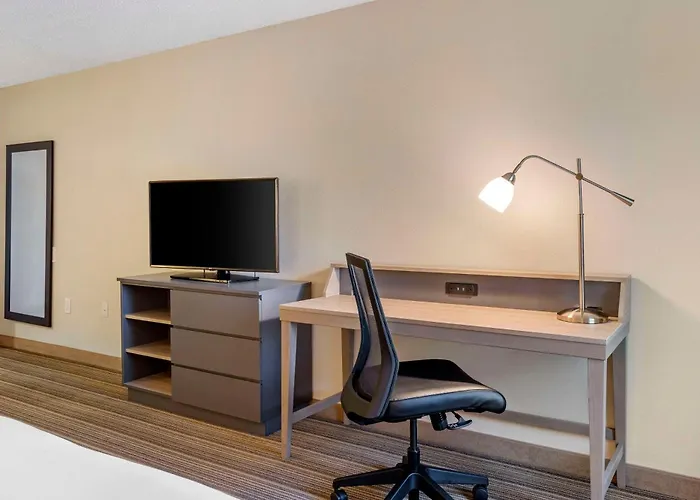 Country Inn & Suites By Radisson, Atlanta Galleria-Ballpark, Ga