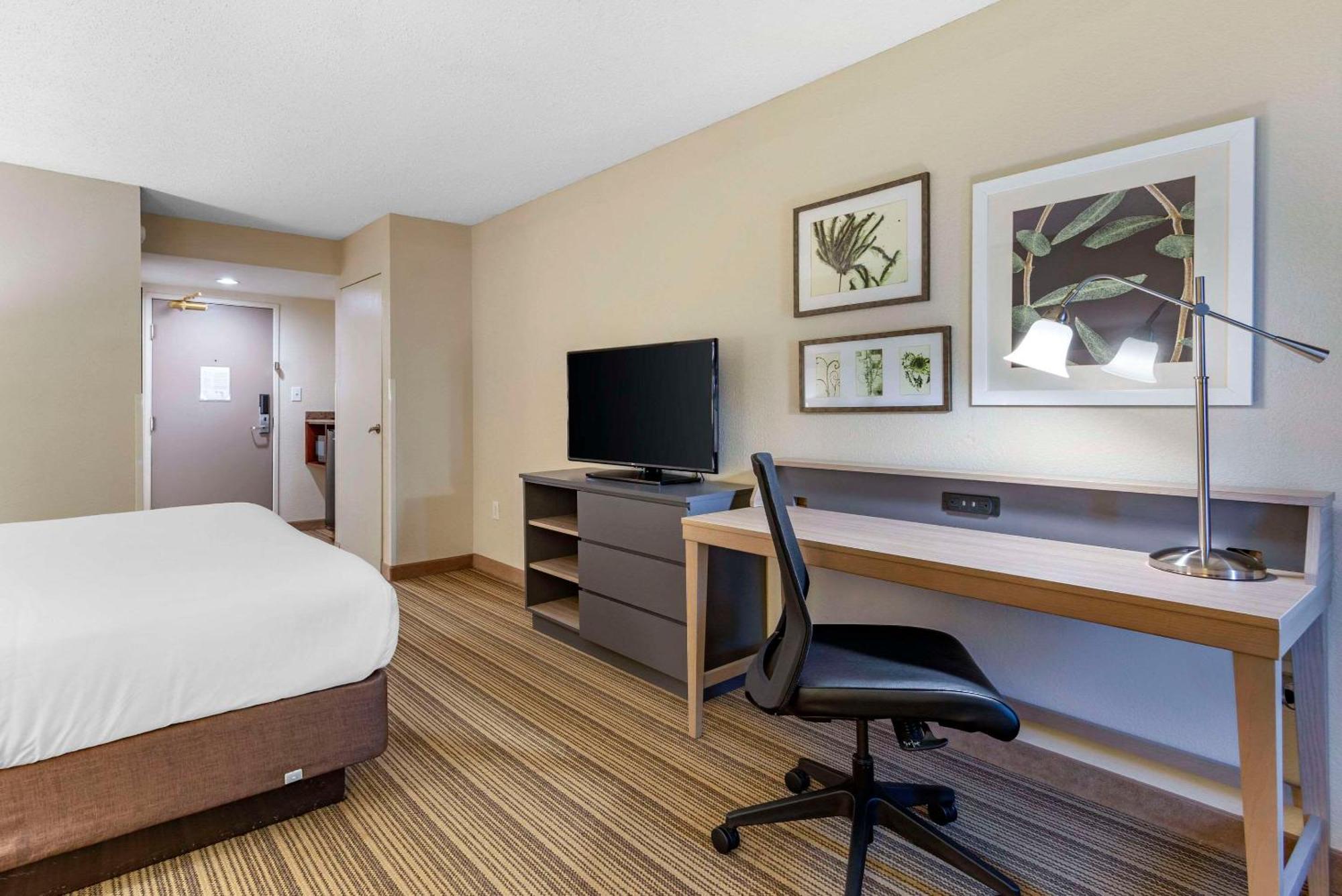 Country & By Radisson, Atlanta Galleria-ballpark, Ga 3*