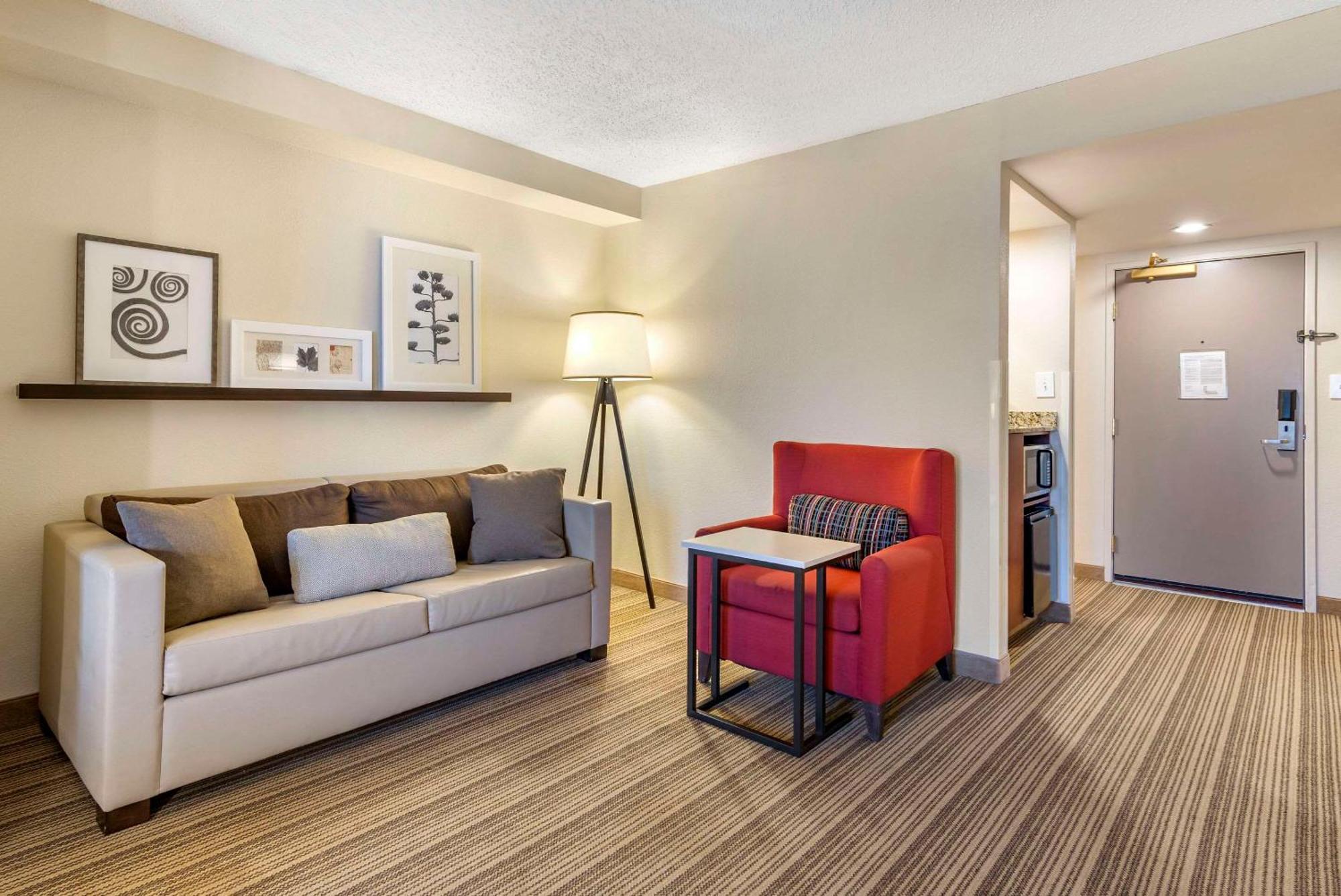 Country & By Radisson, Atlanta Galleria-ballpark, Ga Hotel Smyrna