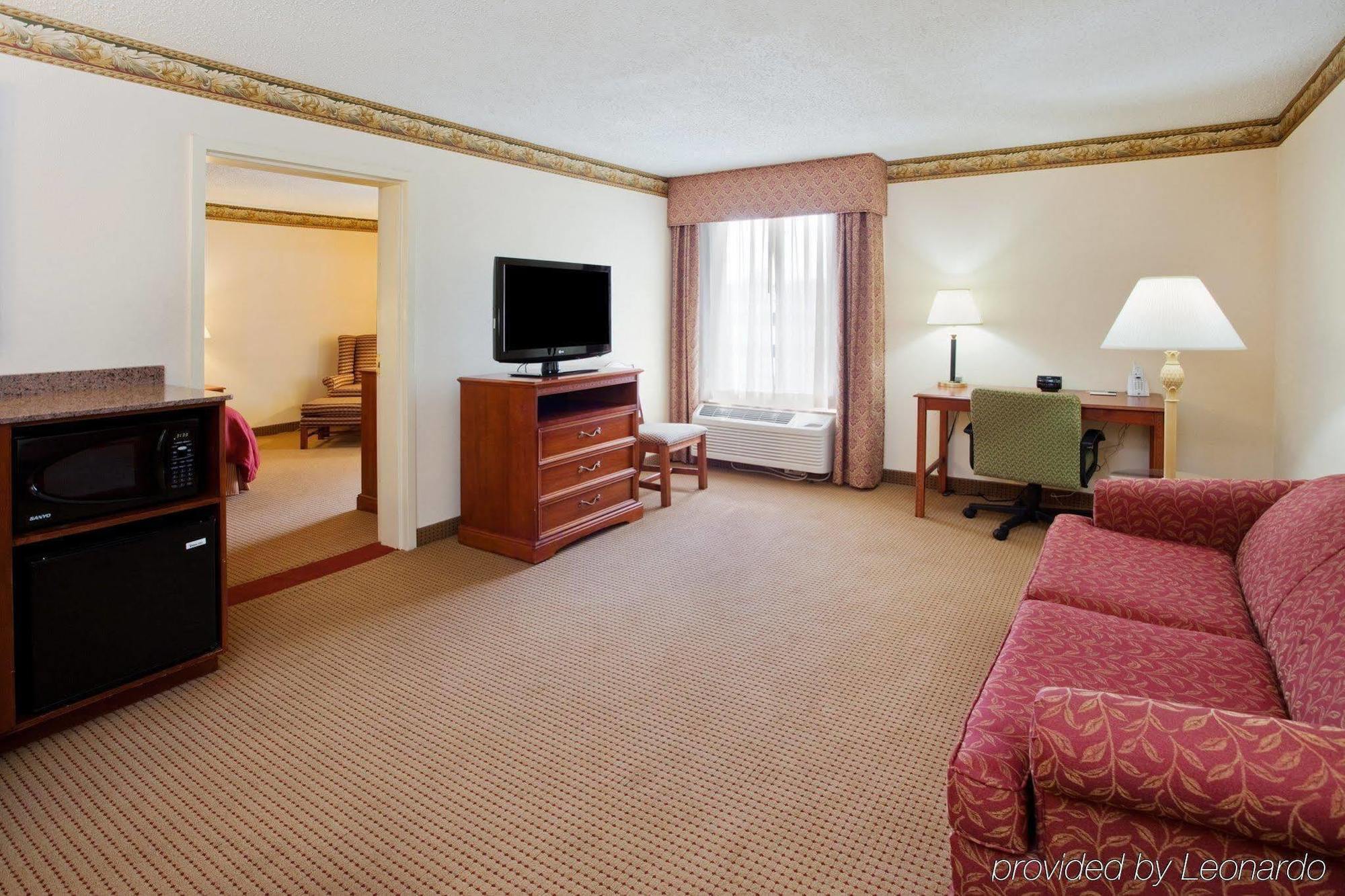 Hotel Country & By Radisson, Atlanta Galleria-ballpark, Ga 3*